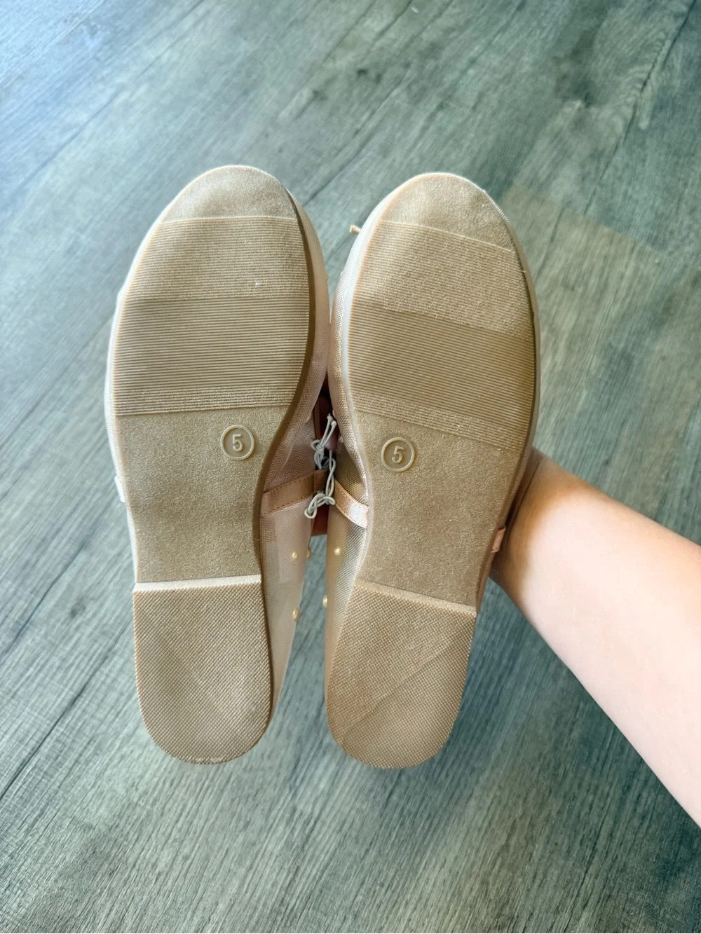 Art Class Girls Nude Pearl Mary Jane Flats - Size 5